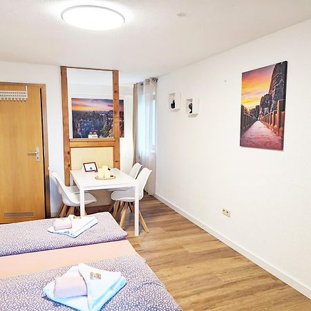 S2 - Urlaubsmagie - Am Wanderweg Mit Terrasse Appartement Sebnitz Buitenkant foto